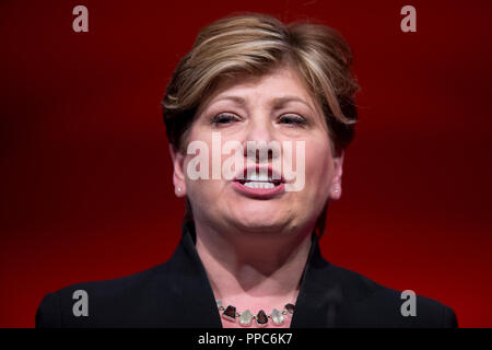 Liverpool, Royaume-Uni. 25 septembre 2018. Emily Thornberry, Premier Secrétaire d'état d'ombre, Ombre Secrétaire d'État aux Affaires étrangères et du Commonwealth et du Travail et député d'Islington Finsbury parle du sud lors de la conférence du parti travailliste à Liverpool. © Russell Hart/Alamy Live News. Banque D'Images