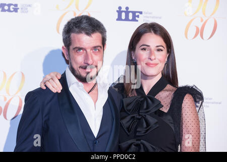 Roma, Italie. Sep 24, 2018. Paolo Ruffini et Diana del Bufalo tapis rouge de l'événement "60/90" pour 60 ans de carrière et 90 ans du producteur de films italien Fulvio Lucisano Crédit : Matteo Nardone/Pacific Press/Alamy Live News Banque D'Images