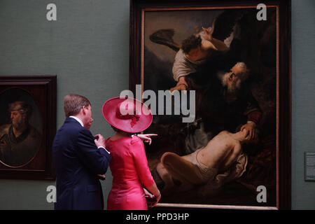 Le couple royal des Pays-Bas, le Roi Willem-Alexander et Maxima, la Reine visite Alte Pinakothek à Munich au cours de leur visite en Bavière. Banque D'Images
