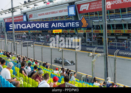 La Fosse Des garages de la fosse à la tribune de Formule 1 dans la région de Marina Bay à Singapour République de Singapour Asie Banque D'Images
