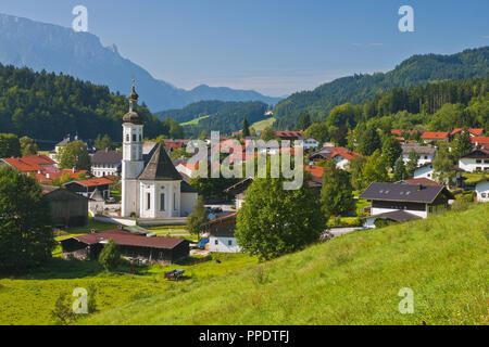 Sachrang dans la municipalité d'Aschau im Chiemgau. Banque D'Images