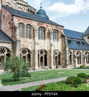 La ville de saint peters dom churchTrier en Allemagne, cela appartient à l'Unesco et l'Est de l'âge moyen Banque D'Images