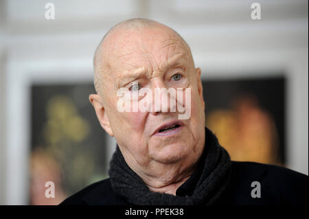 L'artiste allemand Georg Baselitz présente une exposition de ses impressions à partir des années 1995-2015 dans le hall de cérémonie du palais de Dachau. Banque D'Images