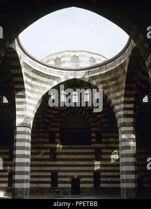 La Syrie. Damas. Khan en tant qu'ad Pacha, ancien caravansérail construit 1751. Le style ottoman. L'intérieur. Proche Orient. Photo avant la guerre civile syrienne. Banque D'Images