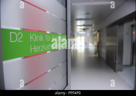 Entrée du nouveau laboratoire de cathétérisme cardiaque à l'hôpital de Harlaching. Banque D'Images