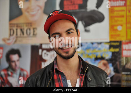 Abdullah Karaca, un directeur d'Oberammergau, mis en scène sa première pièce 'Arabboy» au festival 'Radikal jung' dans le Volkstheater à Munich. Banque D'Images