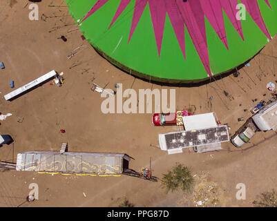 Vista Aérea de la Carpa de Circo Atayde ,en los campos de futbol Lanix en Hermosillo, Sonora, Mexique . Photo : (NortePhoto LuisGutierrez / clé ...) Banque D'Images