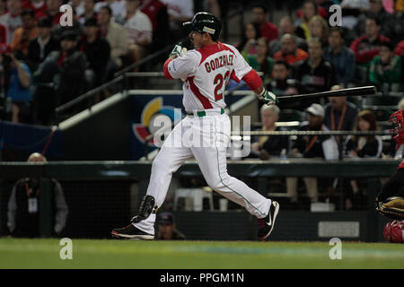 Le Canada contre le Mexique en El Clasico Mundial 2013. Photo:NortePhoto Banque D'Images