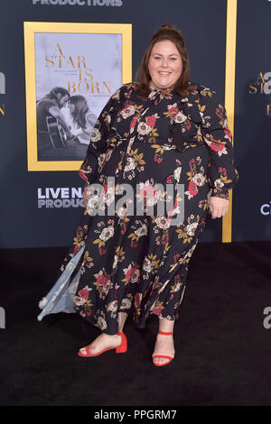 Chrissy Metz participant à la "une étoile est née' premiere Au Shrine Auditorium le 24 septembre 2018 à Los Angeles, Californie. Banque D'Images