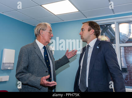 Budleigh, Angleterre. 25 septembre 2018. Secrétaire d'État à la santé Matt Hancock visite le moyeu de localisation. Crédit : Peter Bowler/Alamy Live News. Banque D'Images