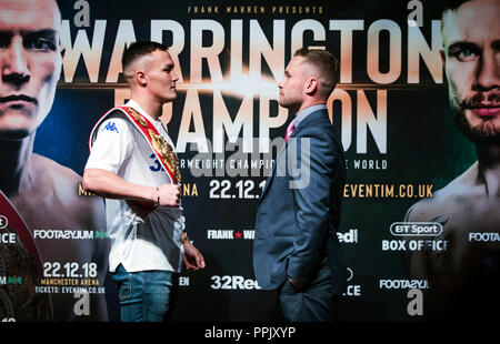 Josh Warrington (à gauche) et Carl Frampton lors d'une conférence de presse à l'Carriageworks, Leeds. Banque D'Images