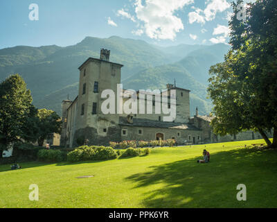 Issogne Castle, un château/manoir dans la ville de Issogne en Vallée d'Aoste Banque D'Images