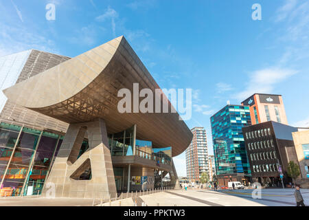 The Lowry à Salford Quays Manchester est la plus grande attraction touristique le plus visité. Le complexe a été conçu par Michael Wilford. Banque D'Images