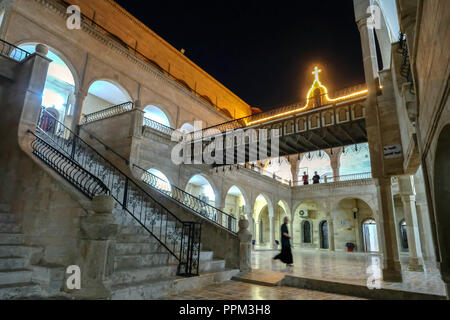 Monastère orthodoxe syrienne Mar Mattai (St. Matthias Monastère) sur le bord de la plaine Nineve - Syrisch-orthodoxes Kloster Mar Mattai (St. Matthias-Kloster Nineve-Ebene) am Rande der Banque D'Images