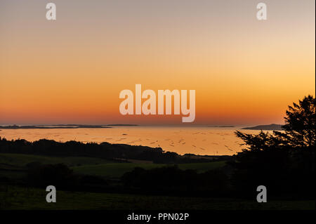 Roaring Water Bay, West Cork, Irlande. Septembre 26, 2018. Des rangées et des rangées de lignes de moules cultivées de corde se situent dans la baie après une journée de soleil dans l'Ouest de Cork. Credit : Andy Gibson/Alamy Live News. Banque D'Images