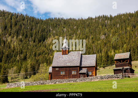 Lomen Stavkirke, Lomen, Oppland, Norvège Banque D'Images