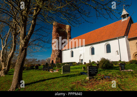 Église, Pellworm, Nordfriesland, Schleswig-Holstein, Allemagne Banque D'Images