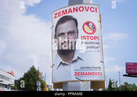 Poster, ZEMANOVCI, SPO, Jaroslav Dvorak, pré-campagne électorale, Prague, République tchèque le 18 août 2018. (CTK Photo/Libor Sojka) Banque D'Images