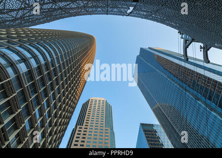 Tour de Salesforce et de transit, avec d'autres habitations à centre-ville de San Francisco, California, United States. Banque D'Images