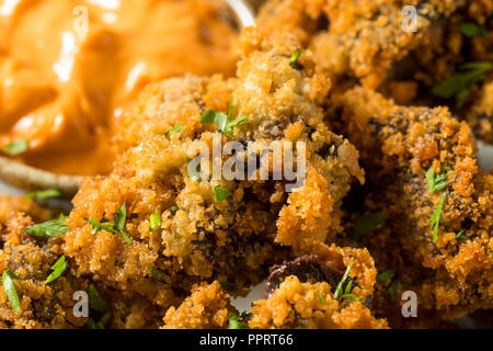 Des foies de poulet frit avec Havarti Banque D'Images