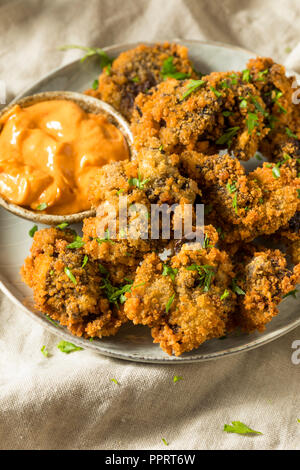 Des foies de poulet frit avec Havarti Banque D'Images