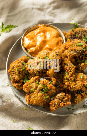 Des foies de poulet frit avec Havarti Banque D'Images