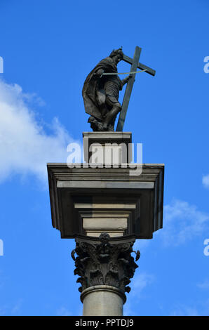 La colonne de Sigismond (Kolumna Zygmunta) en place du Château, Plac Zamkowy, Varsovie, Pologne Banque D'Images