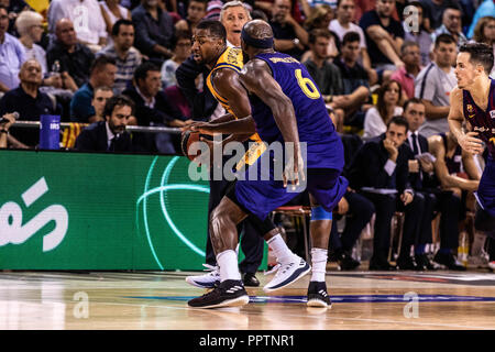 27 septembre 2018 - DJ Fraise, # 24 de Herbalife Gran Canaria en actions au cours de Liga Endesa match entre FC Barcelone et Lassa Herbalife Gran Canaria Le 27 septembre 2108 au Palau Blaugrana, à Barcelone, Espagne. Credit : AFP7/ZUMA/Alamy Fil Live News Banque D'Images