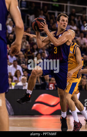 27 septembre 2018 - Kevin Pangos, # 3 du FC Barcelone en Lassa actions pendant Liga Endesa match entre FC Barcelone et Lassa Herbalife Gran Canaria Le 27 septembre 2108 au Palau Blaugrana, à Barcelone, Espagne. Credit : AFP7/ZUMA/Alamy Fil Live News Banque D'Images