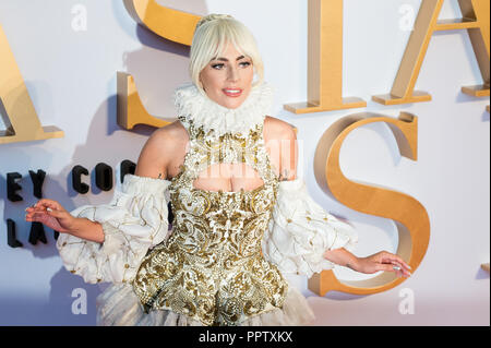 Londres, Royaume-Uni. 27 septembre 2018. Lady Gaga assiste à la première du film britannique "une étoile est née' à vue West End à Londres. Credit : Wiktor Szymanowicz/Alamy Live News Banque D'Images