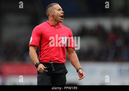 Arbitre, Stephen Martin - Ipswich Town v Bolton Wanderers, Sky Bet Championship, Portman Road, Ipswich - 22 septembre 2018 Banque D'Images