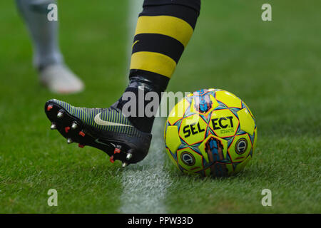 SOLNA, Suède, le 23 septembre, 2018 : Derby entre AIK et Hammarby dans l'Allsvenskan suédois. Les deux équipes en top, AIK a gagné avec 1-0 Banque D'Images