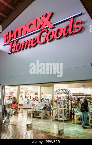 Miami Florida, Kendall, T.J. TJ Maxx HomeGoods, shopping shopper shoppers magasin marchés marché achats vente, magasin de détail magasins busine Banque D'Images