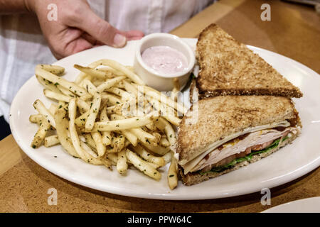 Miami Florida, Kendall, Dadeland Mall, Nordstrom grand magasin, intérieur, Cafe Bistro, restaurant restaurants repas café cafés, assiette déjeuner c Banque D'Images