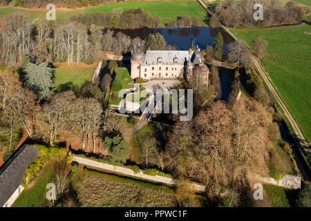 France, Creuse, Saint Germain Beaupré, le château de Saint-Germain-Beaupré (vue aérienne) // France, Creuse (23), Saint-Germain-Beaupré, le château de Sai Banque D'Images