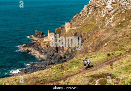Botallack mines d'étain de Cornwall Uk en Angleterre. . Ancienne mine d'étain une industrie du passé sur le sentier du littoral des Cornouailles à l'ancienne papule, film Poldark également Banque D'Images