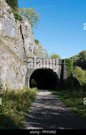 Le Tunnel sur la coupe Rusher Monsal Trail Derbyshire Peak District Banque D'Images