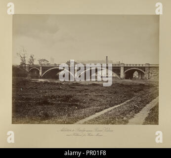 Plus de pont sur rivière Kelvin ; Thomas Annan, Écossais,1829 - 1887, Glasgow, Écosse ; 1877 ; à l'albumine argentique Banque D'Images