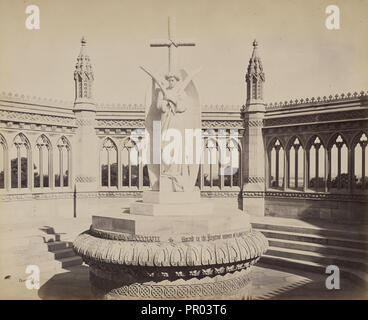 La statue en marbre, bien Memorial, Cawnpore ; Samuel Bourne, anglais, 1834 - 1912, de Cawnpore, Inde ; 1866 ; à l'albumine argentique Banque D'Images