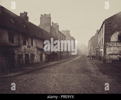 Main Street, Gorbals, regardant vers le sud ; Thomas Annan, Écossais,1829 - 1887, Glasgow, Écosse ; 1868 - 1877 ; impression carbone Banque D'Images