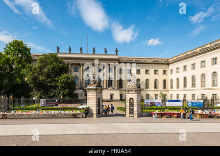 Berlin, Allemagne - le 28 mai 2017 : Vue de l'Université Humboldt de Berlin, Allemagne. L'Université Humboldt de Berlin est l'une des plus anciennes universités, fondée en 1 Banque D'Images