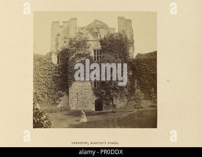 Le Château de Chepstow ; Marten's Tower ; Francis Bedford, anglais, 1815,1816 - 1894, Chepstow, Monmouthshire, Wales, 1862 ; Albumen Banque D'Images