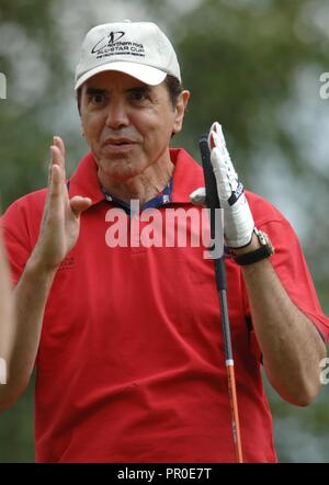 L'ensemble*Star Cup Celebrity Golf Tournament se met en branle à la Celtic Manor Resort, Newport, Pays de Galles aujourd'hui ( samedi 26/8/06 ) avec les équipes américaines et européennes qui pose pour des photos de l'équipe avant le début de l'événement. acteur Chaz Palminteri. Banque D'Images