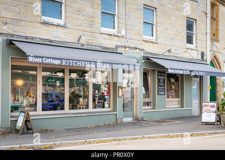 L'Hugh Fearnley-Whittingstall River Cottage Cuisine et traiteur, Axminster Dorset UK Banque D'Images