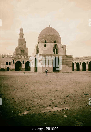 Vues égyptien ; Le Caire (MAMSL). Cour de mosquée d'Ibn Touloun. 1900, l'Égypte, Le Caire Banque D'Images