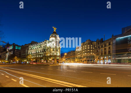 Bâtiment Metropolis sur le coin de la Calle de Alcalá et Gran Via, Madrid, Spain, Europe Banque D'Images