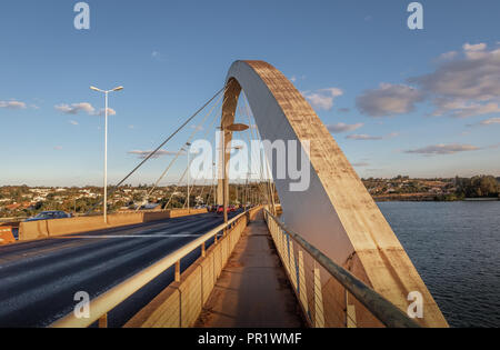 JK Bridge - Brasilia, District Fédéral, Brésil Banque D'Images