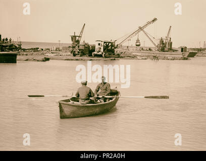 Les perturbations de la Palestine de 1936. Tel-Aviv Port plus léger, au sud de la jetée. Vue en regardant la mer du sud-mur. 1936, Israël Banque D'Images