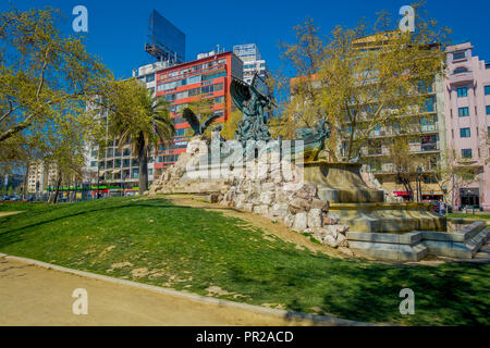 SANTIAGO, CHILI - 17 septembre 2018 : vue extérieure de la fontaine allemande construit à 1912 à Parque Forestal, Santiago. Chili Banque D'Images