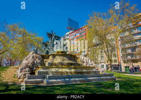 SANTIAGO, CHILI - 17 septembre 2018 : vue extérieure de la fontaine allemande construit à 1912 à Parque Forestal, Santiago. Chili Banque D'Images